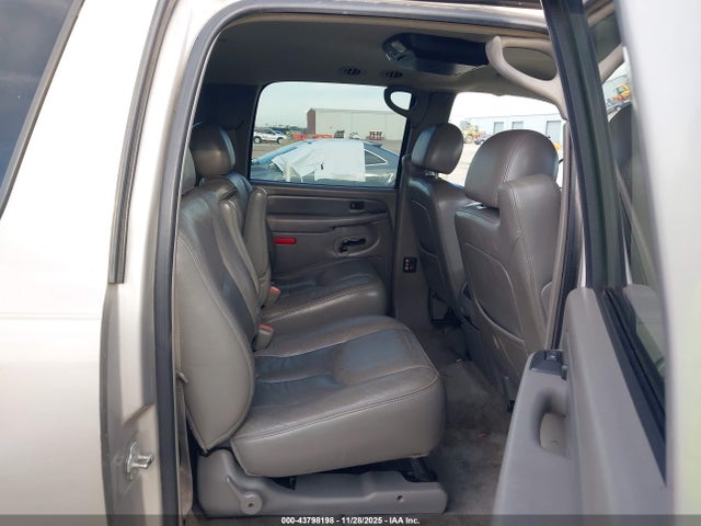Aukcja sprzedaży 2005 Gmc Yukon Xl 1500 Denali, vin: 1GKFK66U05J126396, numer aukcji: 43798198