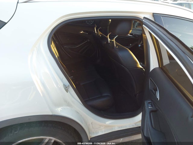 43798209 :رقم المزاد ، WDCTG4GB3FJ056020 vin ، 2015 Mercedes-benz Gla 250 4matic مزاد بيع