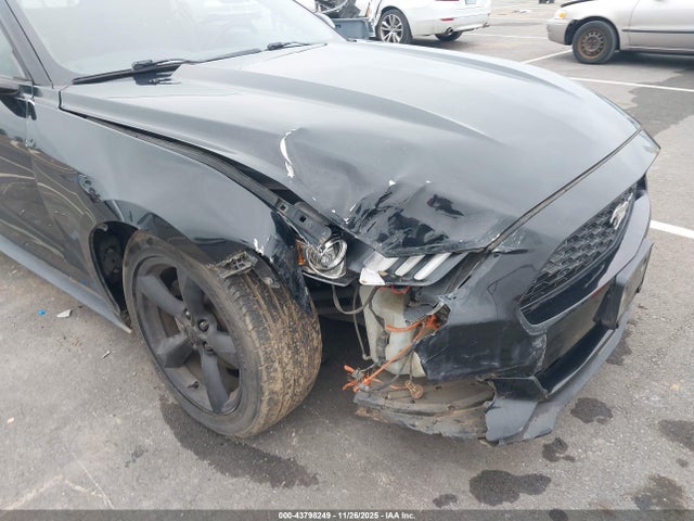 Ford Mustang V6 2015 1FATP8EM8F5387126 Image 6