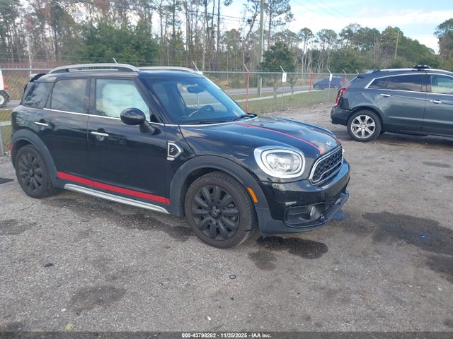 2017 MINI COUNTRYMAN WMZYT3C34H3D98201 Photo 0