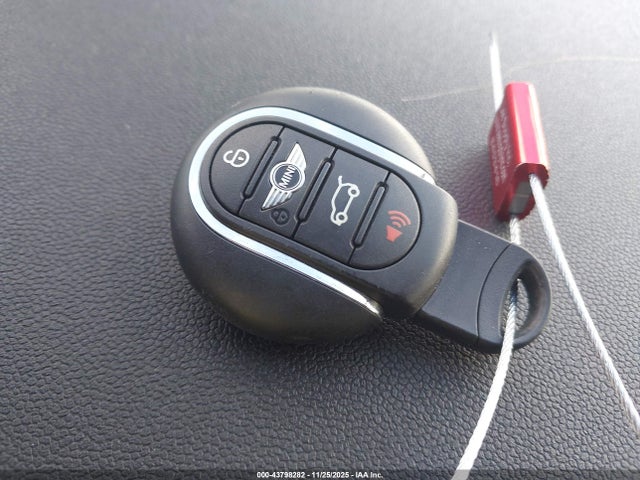 2017 MINI COUNTRYMAN WMZYT3C34H3D98201 Photo 10