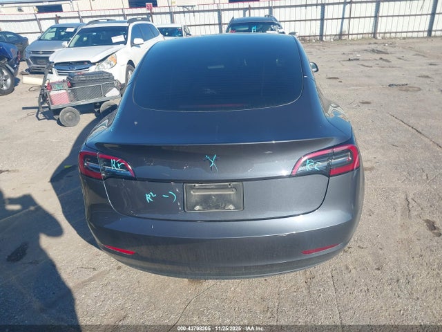 Tesla Model 3 Rear-wheel Drive 2023 5YJ3E1EA0PF672738 Image 16