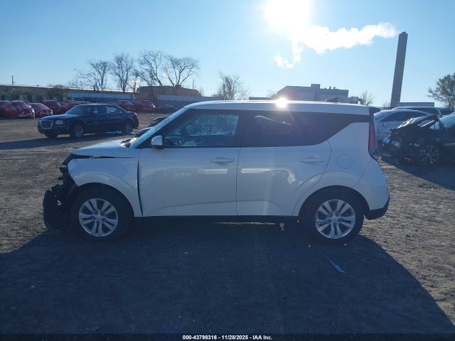 KNDJ23AU4P7844450 KIA SOUL LX