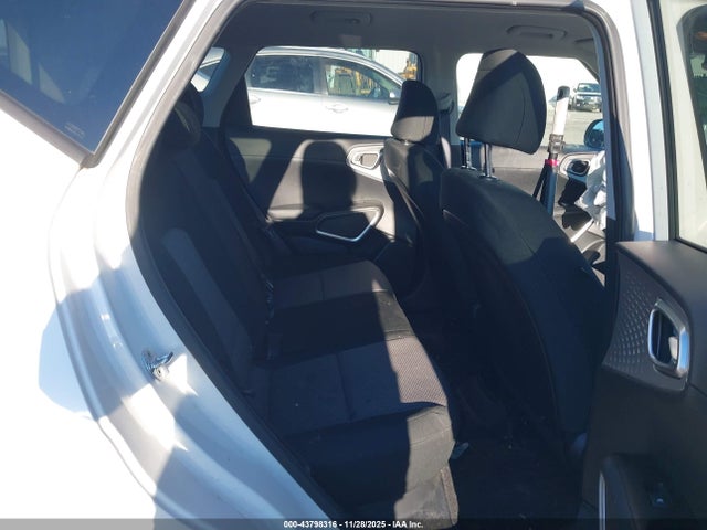 KNDJ23AU4P7844450 KIA SOUL LX