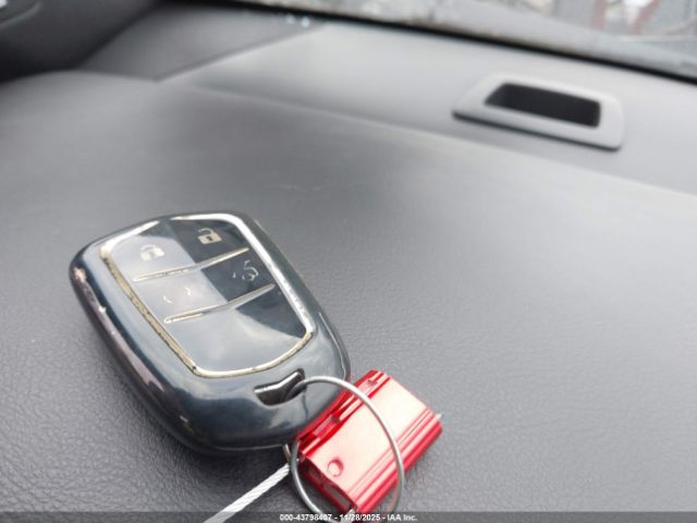 2019 CADILLAC XT4 1GYFZCR40KF108829 Photo 10