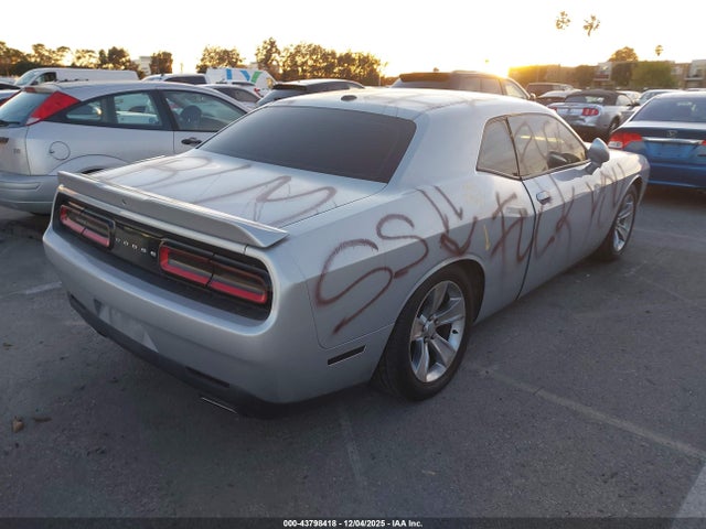 Dodge Challenger Sxt 2021 2C3CDZAG5MH551757 Image 4