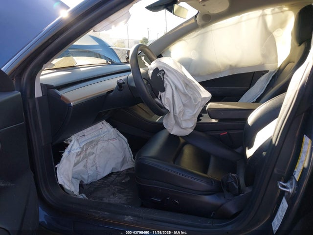 2021 TESLA MODEL 3 5YJ3E1EA4MF867592 Photo 4