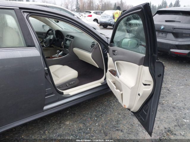 2012 LEXUS IS 250 JTHCF5C20C5059495 Photo 4