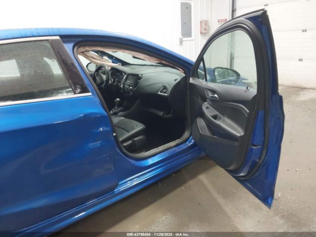 2017 CHEVROLET CRUZE 3G1BF6SM0HS575609 Photo 4