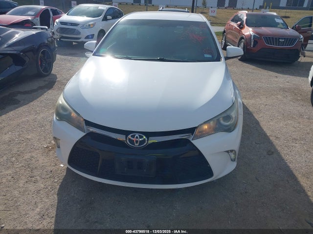 Aukcja sprzedaży 2015 Toyota Camry Se, vin: 4T1BF1FK0FU105236, numer aukcji: 43798518