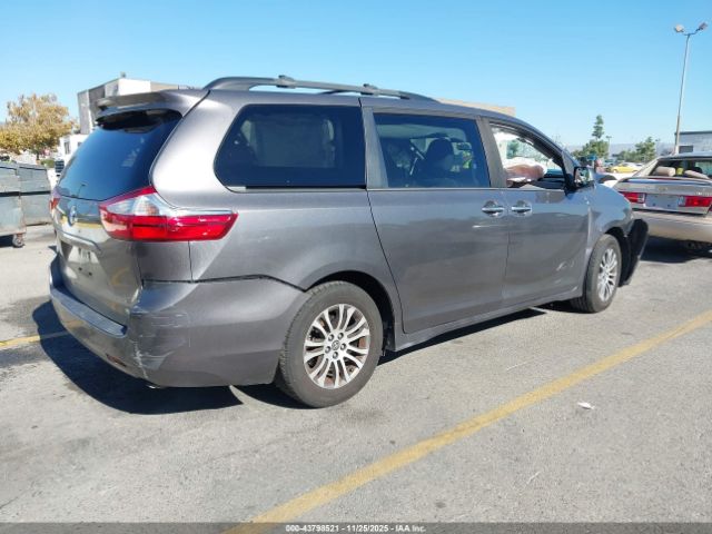 2018 TOYOTA SIENNA 5TDYZ3DC6JS945144 Photo 3