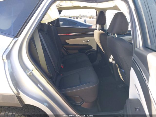 2022 HYUNDAI TUCSON HYBRID KM8JBCA16NU037783 Photo 7