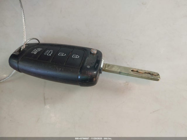 43798557 :رقم المزاد ، 3KPC24A66LE121189 vin ، 2020 Hyundai Accent Se مزاد بيع