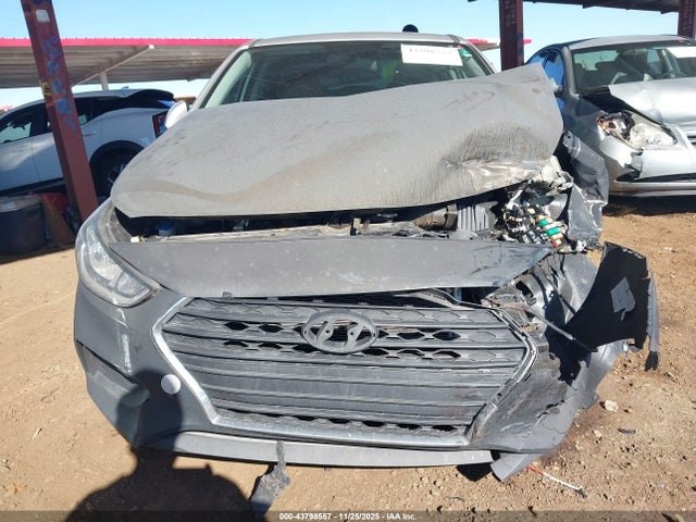 43798557 :رقم المزاد ، 3KPC24A66LE121189 vin ، 2020 Hyundai Accent Se مزاد بيع