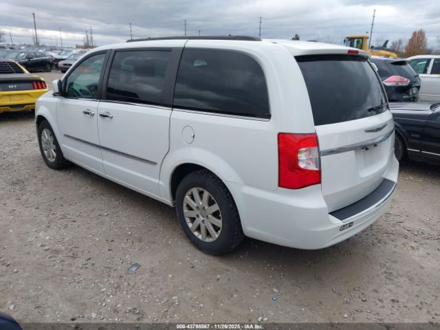 2014 CHRYSLER TOWN & COUNTRY 2C4RC1BG5ER454188 Photo 2