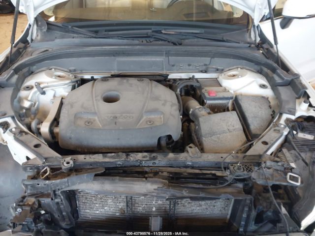 2021 VOLVO XC60 YV4102DL6M1856341 Photo 9