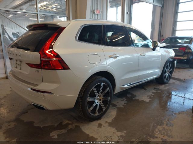 2021 VOLVO XC60 YV4102DL6M1856341 Photo 3