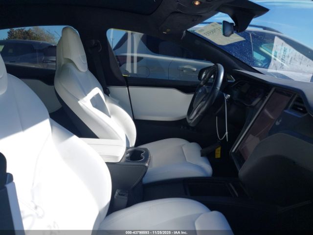 2019 TESLA MODEL S 5YJSA1E44KF335144 Photo 4