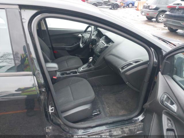 2015 FORD FOCUS 1FADP3F22FL385209 Photo 4