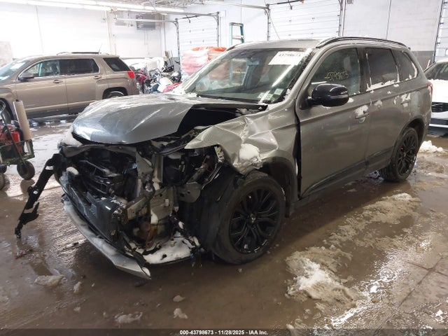 2018 MITSUBISHI OUTLANDER JA4AZ3A35JZ067866 Photo 1