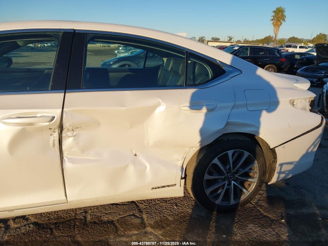 2022 LEXUS ES 300H 58ACA1C19NU019381 Photo 5