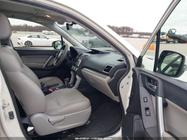 2016 SUBARU FORESTER JF2SJAXC2GH406435 Photo 4