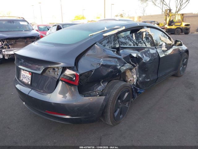 2022 TESLA MODEL 3 5YJ3E1EA6NF172015 Photo 3