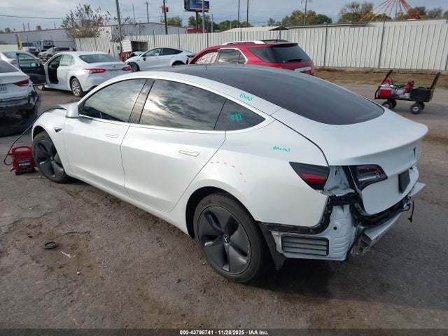 2020 TESLA MODEL 3 5YJ3E1EA8LF613091 Photo 2