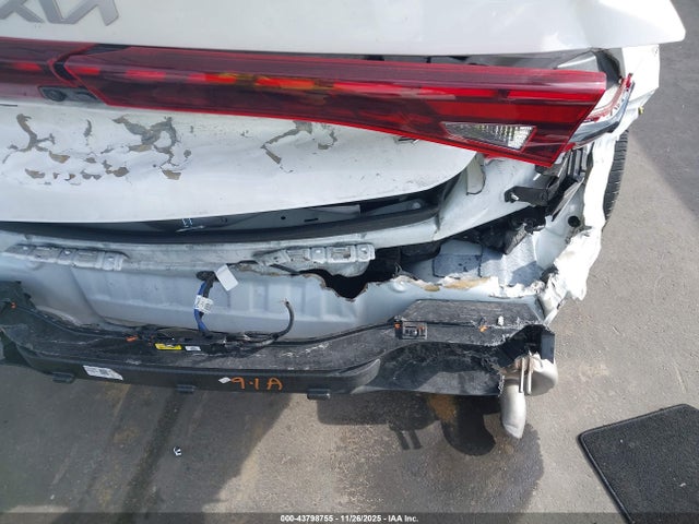 2024 KIA K5 5XXG64J20RG246935 Photo 5