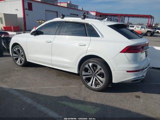 2021 AUDI Q8 WA1BVAF11MD040077 Photo 2