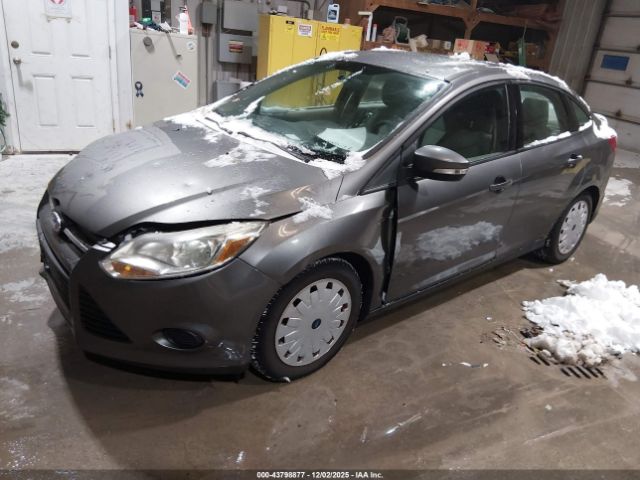 2014 FORD FOCUS 1FADP3F26EL356584 Photo 1