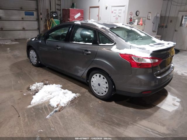 2014 FORD FOCUS 1FADP3F26EL356584 Photo 2