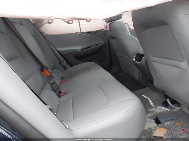 1G1ZJ5SU7GF344586 Chevrolet MALIBU HYBRID