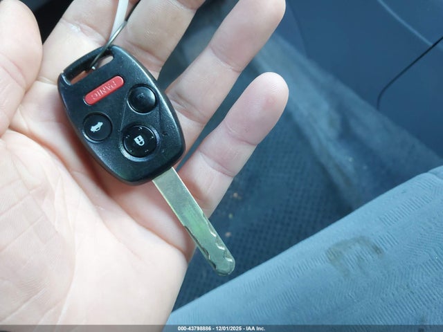 2006 HONDA ACCORD SDN 1HGCM56796A102839 Photo 10