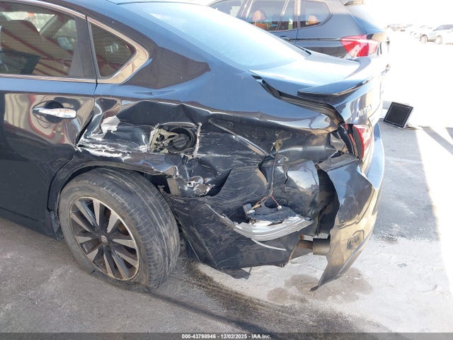 2018 NISSAN ALTIMA 1N4AL3AP7JC230505 Photo 5