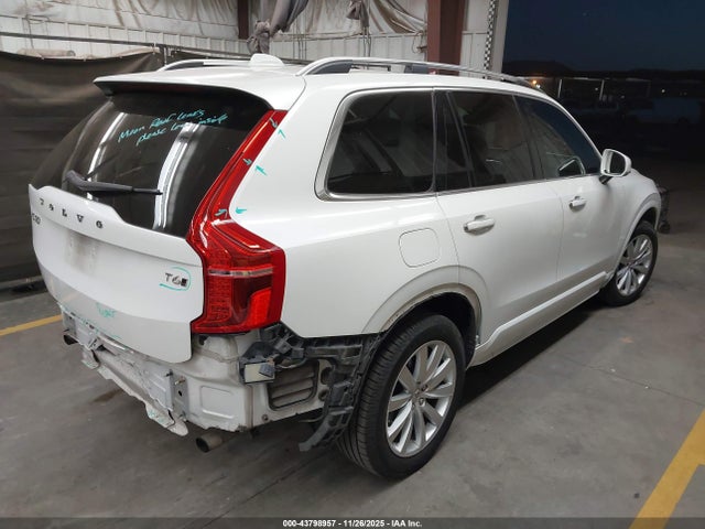 2016 VOLVO XC90 YV4A22PK8G1035257 Photo 3