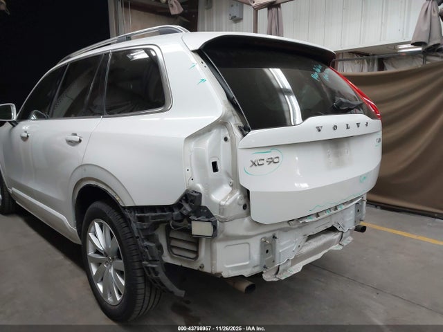 43798957 :رقم المزاد ، YV4A22PK8G1035257 vin ، 2016 Volvo Xc90 T6 Momentum مزاد بيع