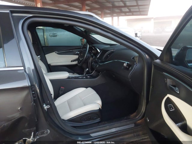 2018 CHEVROLET IMPALA 2G1125S3XJ9146067 Photo 4
