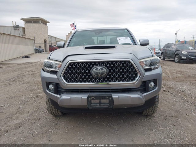 3TMAZ5CN0JM061040 Toyota Tacoma Trd Sport