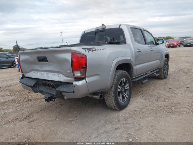 3TMAZ5CN0JM061040 Toyota Tacoma Trd Sport