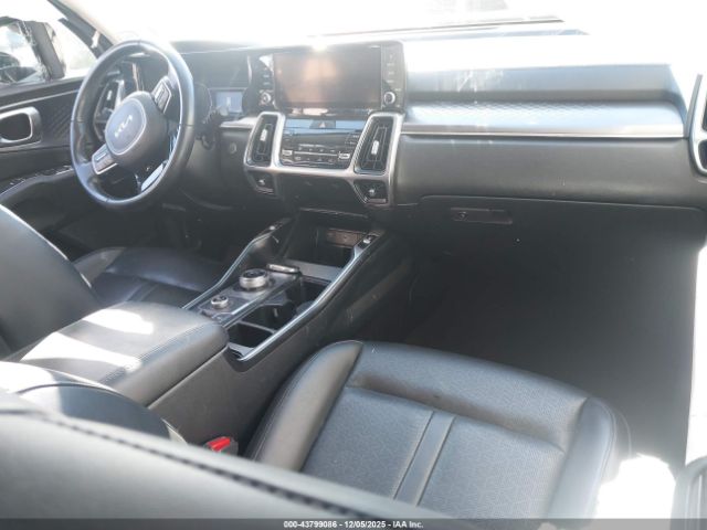 2022 KIA SORENTO HYBRID KNDRG4LG0N5081790 Photo 4