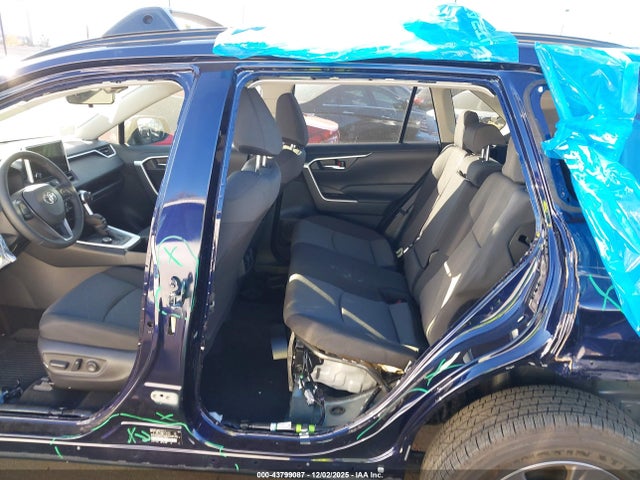JTMRWRFV8SJ077371 Toyota Rav4 Xle