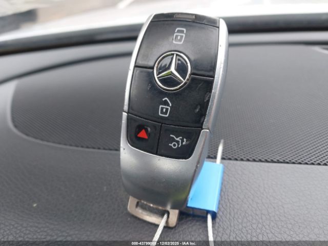 2018 MERCEDES-BENZ E 300 WDDZF4JB9JA376419 Photo 10