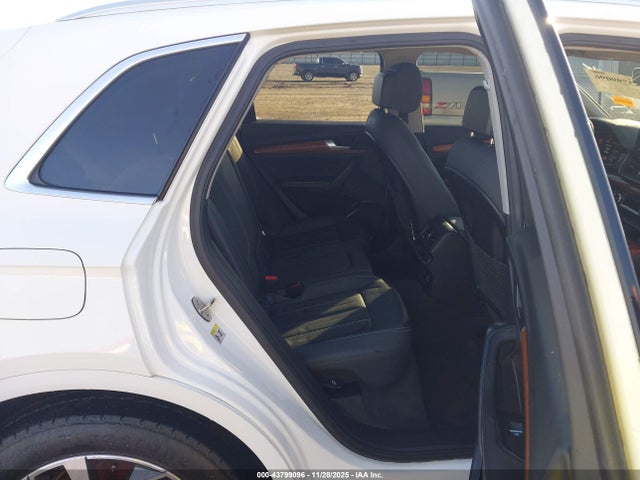 2021 AUDI Q5 WA1BAAFY9M2017506 Photo 7