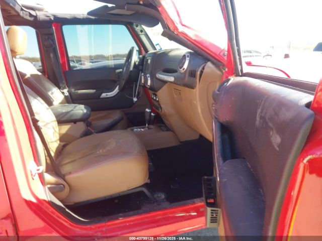 2015 JEEP WRANGLER UNLIMITED 1C4BJWEG8FL527998 Photo 4