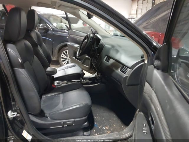 2019 MITSUBISHI OUTLANDER JA4AZ3A32KZ042022 Photo 4
