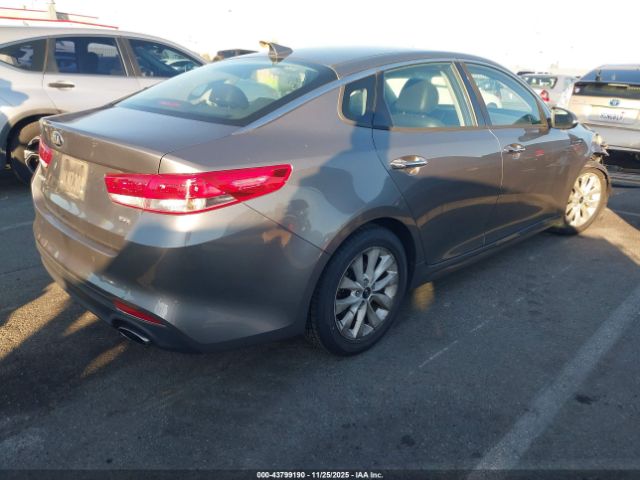 2018 KIA OPTIMA 5XXGU4L35JG234067 Photo 3
