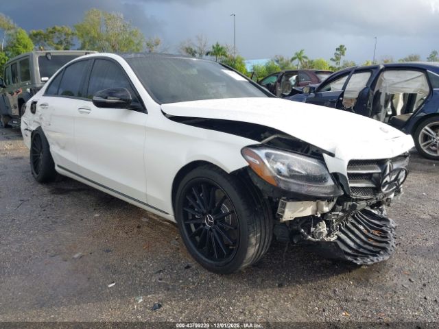 2017 MERCEDES-BENZ C 300 55SWF4JB8HU220918