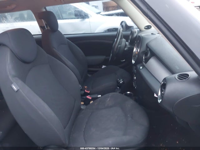 2012 MINI COOPER WMWSU3C52CT261877 Photo 4