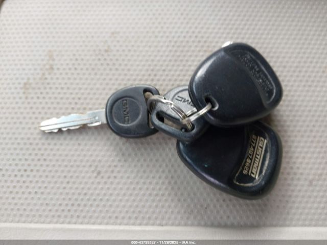 2002 GMC YUKON 1GKEK13ZX2J258365 Photo 10